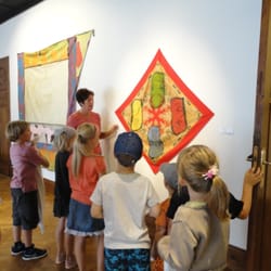 Musée du Touquet-Paris-Plage - Visite jeune public - Exposition "Claude Viallat aux marges de la peinture" au Musée du Touquet