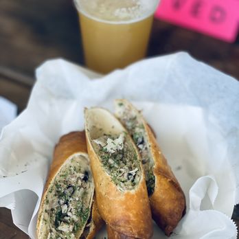 Arthur Mac's Tap and Snack - Jackfruit taquitos - Pizza Near Me - Oakland, California Arthur Mac's Tap and Snack - Jackfruit taquitos - Pizza Near Me - Oakland, California