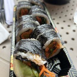 Spicy Mayo Tuna Kimbap