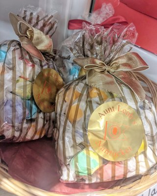 Aunt Leah's Fudge by null