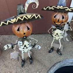 Four Arrows Garden - Seasonal metal art