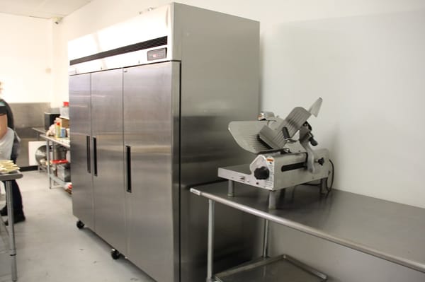 Manon's Shared Kitchen - Commercial Kitchen by null