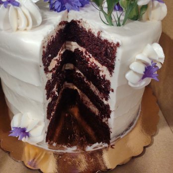 Awkward Pastry - Inside - chocolate peanut butter - gluten free - Desserts Near Me - Ventura, California