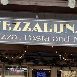 Mezzaluna's