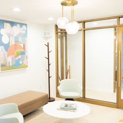 Harmon Facial Plastic Surgery - Reception area of Harmon Facial Plastic Surgery.