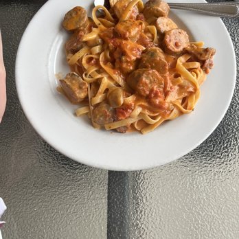 Luciano Italian Restaurant - Fettuccine a la Erma - Italian Near Me - Oakton, Virginia Luciano Italian Restaurant - Fettuccine a la Erma - Italian Near Me - Oakton, Virginia