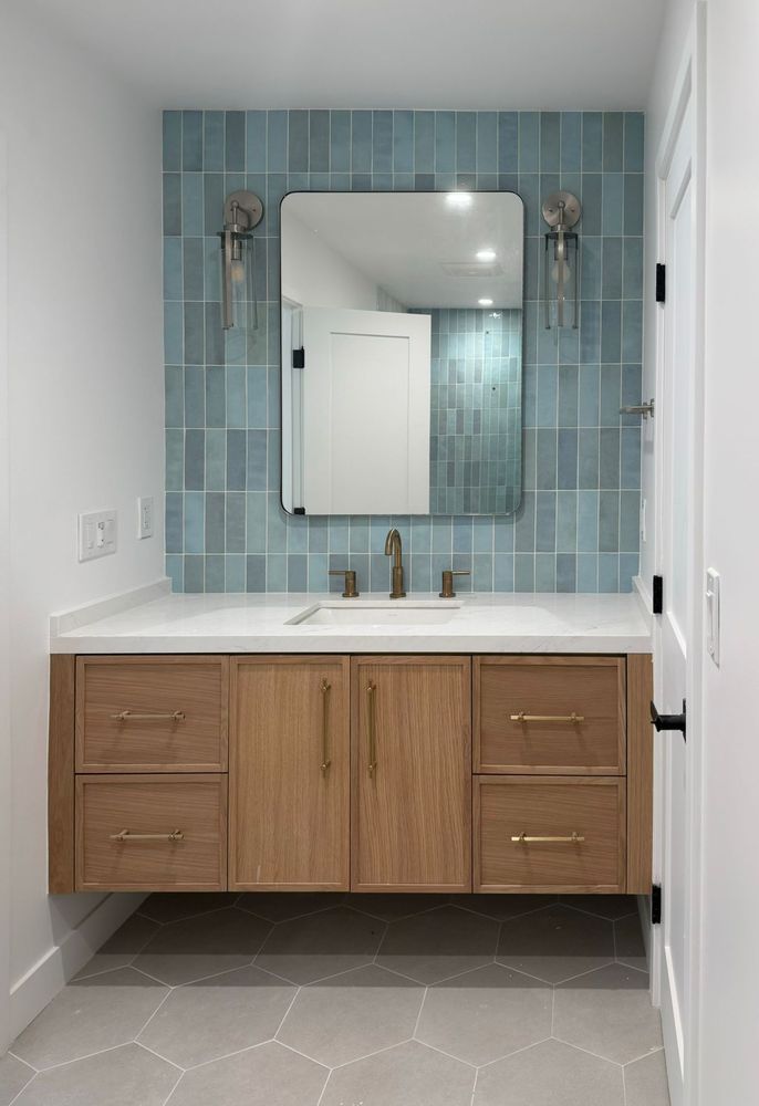 Slide of Solid Base Builders