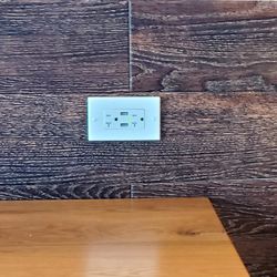 Wendy’s - USB ports