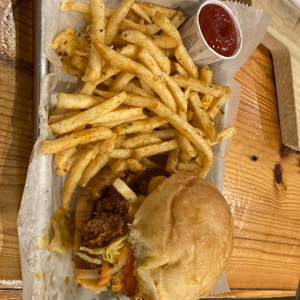 Fullsteam - Piedmont Chicken Sandwich - Breweries Near Me - Durham, North Carolina Fullsteam - Piedmont Chicken Sandwich - Breweries Near Me - Durham, North Carolina
