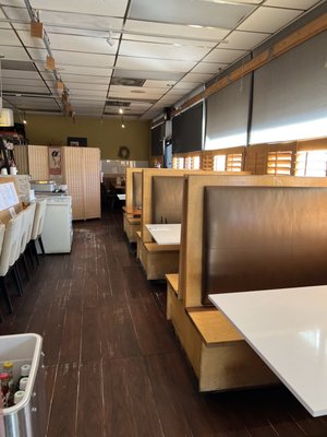 Kiki's Japanese Casual Dining by null