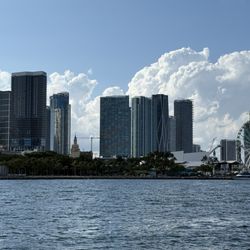 Island Queen Cruises