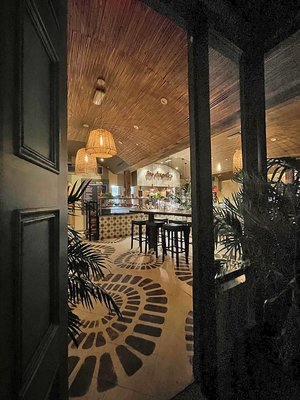 Jonah's Kitchen + Bar Santa Monica CA by null