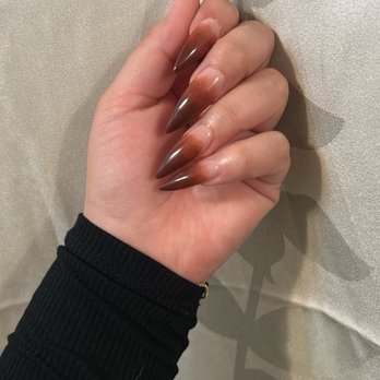 Tracy's Nail Spa - Nail Salons Near Me - El Monte, California