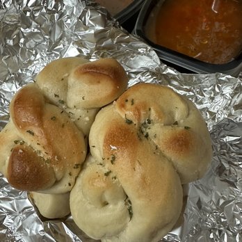 Bella Sera Italian Restaurant - Garlic knots - Italian Near Me - Universal City, Texas