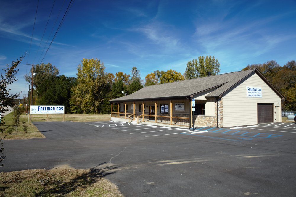 FREEMAN GAS Updated October 2024 1850 Ja Cochran Bypass, Chester