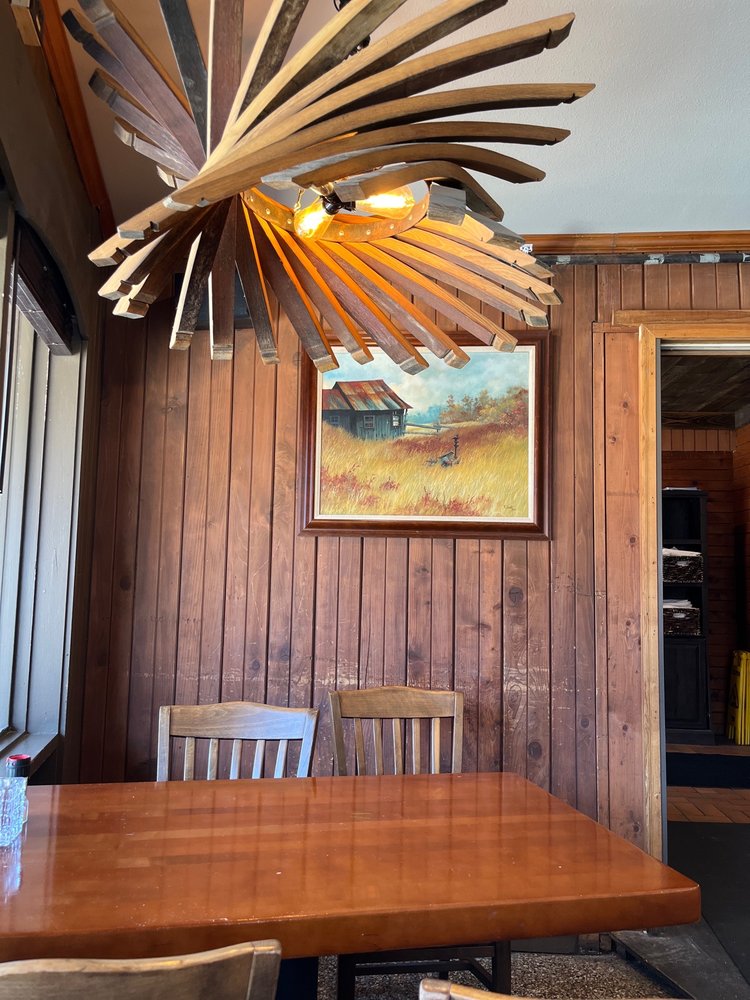 Howard's Restaurant Gatlinburg's Oldest Restaurant, Gatlinburg