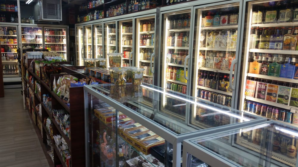 CRAFT BEER & SMOKE SHOP Updated September 2024 16 Photos & 55