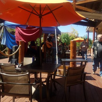 Holiday Inn The Lodge at Big Bear Lake - Sunday champagne brunch fabulous live music is great - Big Bear, CA