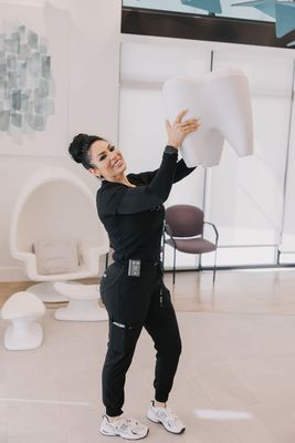 SKYLINE SMILES - Updated February 2026 - 72 Photos & 79 Reviews - 28532