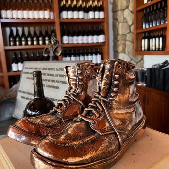 Calcareous Vineyard - Boots. - Wine Tasting Room Near Me - Paso Robles, California Calcareous Vineyard - Boots. - Wine Tasting Room Near Me - Paso Robles, California