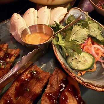 Cellar 335 - Pork belly buns - Cocktail Bars Near Me - Jersey City, New Jersey