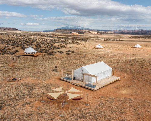 Glamping Canyonlands by null