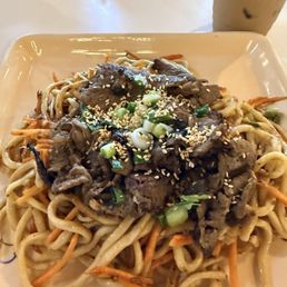 Garlic Noodles / My Xào Tỏi