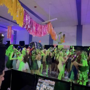 2AM DJs - Middle School Dance - DJs Near Me