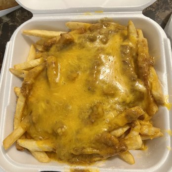 Super Tom's Burgers - Large Chili Cheese Fries - Fast Food Near Me - Azusa, California Super Tom's Burgers - Large Chili Cheese Fries - Fast Food Near Me - Azusa, California