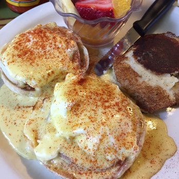Wild Mountain Cafe - Eggs Benedict - American Near Me - Seattle, Washington Wild Mountain Cafe - Eggs Benedict - American Near Me - Seattle, Washington