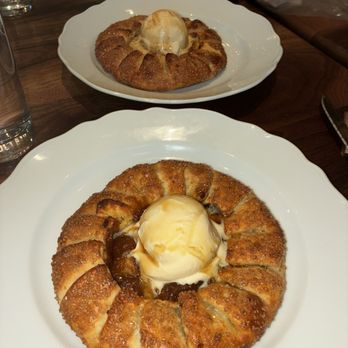 Wilder - Apples & Burrata - Pizza Near Me - Philadelphia, Pennsylvania Wilder - Apples & Burrata - Pizza Near Me - Philadelphia, Pennsylvania