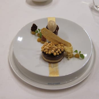 Victor's Fine Dining by Christian Bau - Chocolate & Banana - International Near Me - Perl, SL
