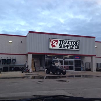 Tractor Supply - Tractor Supply Co. entrance - Hardware Stores Near Me - Fredericksburg, Texas Tractor Supply - Tractor Supply Co. entrance - Hardware Stores Near Me - Fredericksburg, Texas