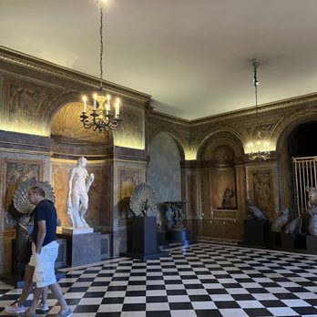 Château de Versailleo - Inside exhibit halls - Landmarks & Historical Buildings Near Me - Versailles, 78 Château de Versailleo - Inside exhibit halls - Landmarks & Historical Buildings Near Me - Versailles, 78