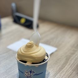 Fosters Freeze - Cup of ice cream and hot fudge