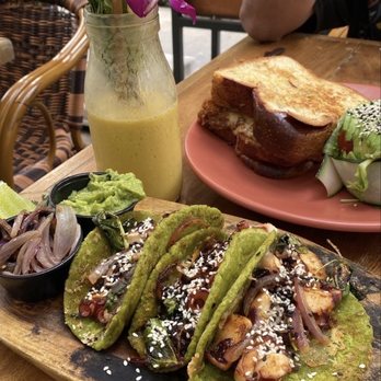 Ojo de Agua - Octopus Tacos and Lobster Sandwich - Mexican Near Me - Miami, Florida Ojo de Agua - Octopus Tacos and Lobster Sandwich - Mexican Near Me - Miami, Florida