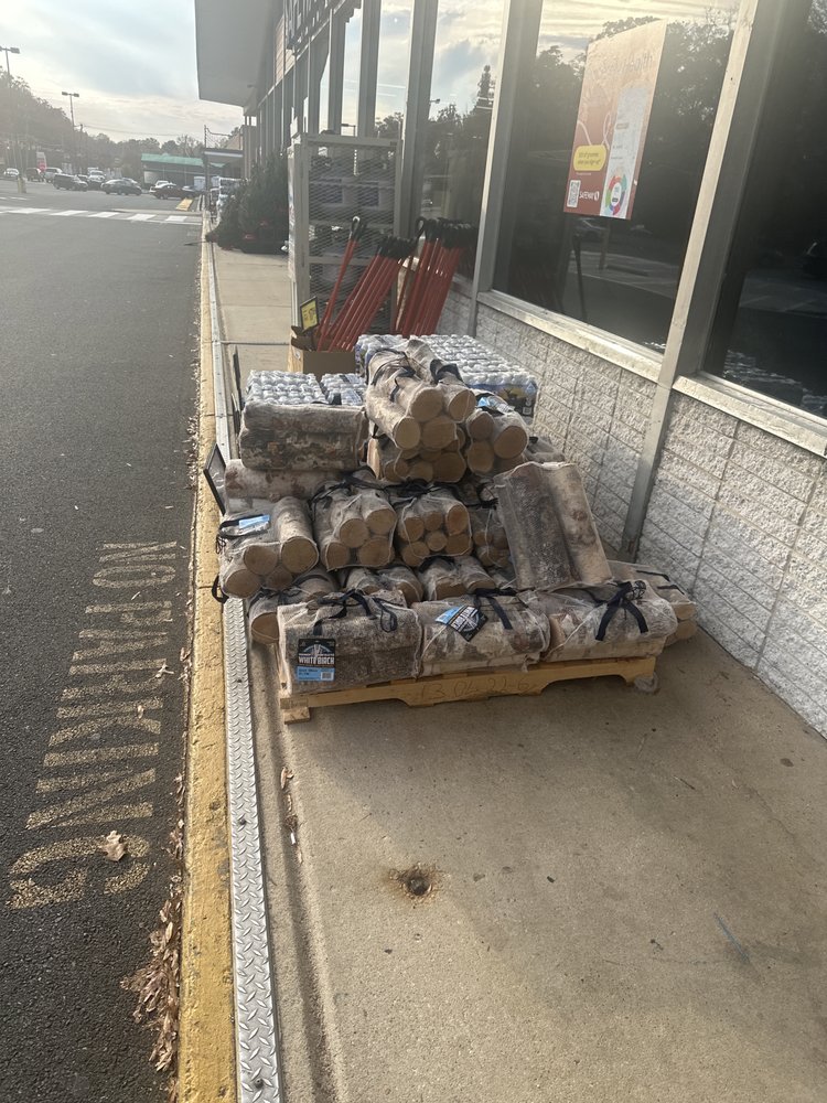 SAFEWAY Updated September 2024 31 Reviews 7900 Ft Hunt Rd