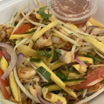 Garlic & Chives - Thai Calamari Salad / Goi Muc Thailand - Vietnamese Near Me - Artesia, California Garlic & Chives - Thai Calamari Salad / Goi Muc Thailand - Vietnamese Near Me - Artesia, California