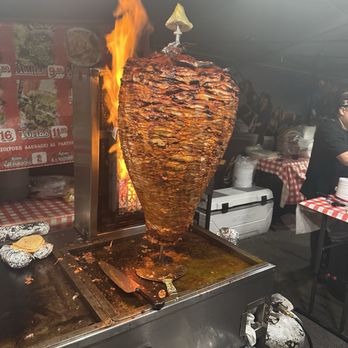 Angel's Tijuana Tacos - Al pastor - Tacos Near Me - Los Angeles, California