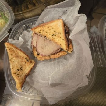 Rib City - Very disappointing bbq beef sandwich. - Barbeque Near Me - Lehigh Acres, Florida