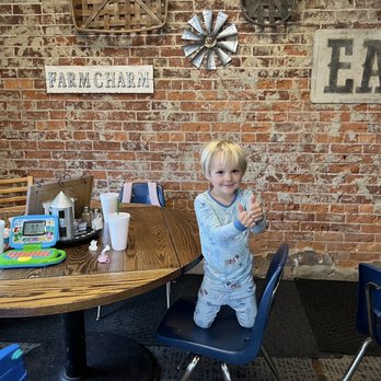 The Farmhouse Cafe - Breakfast & Brunch Near Me - Denver, Indiana The Farmhouse Cafe - Breakfast & Brunch Near Me - Denver, Indiana