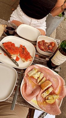 Dozzino by null