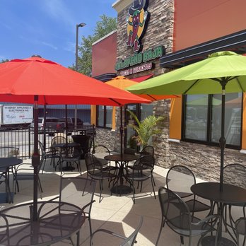 Jalapeno Baja - tables and umbrellas outside a restaurant - Tacos Near Me - Wabash, Indiana