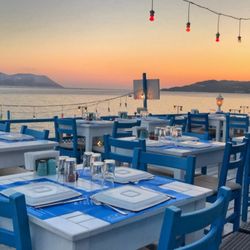 Sardelaki Greek Tavern