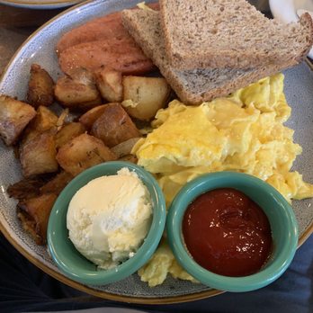Farmer's Table - American Breakfast with sausage - New American Near Me - La Mesa, California