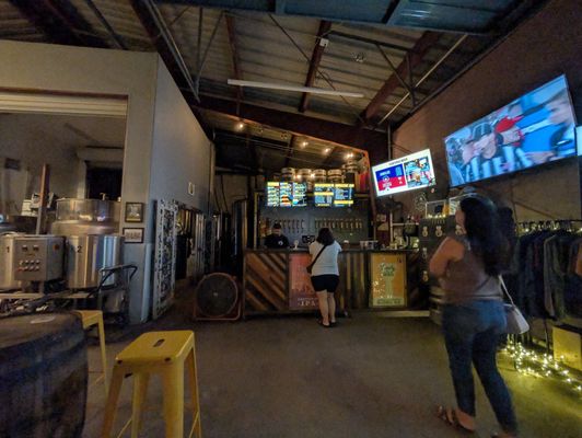 Under the Radar Brewery by null