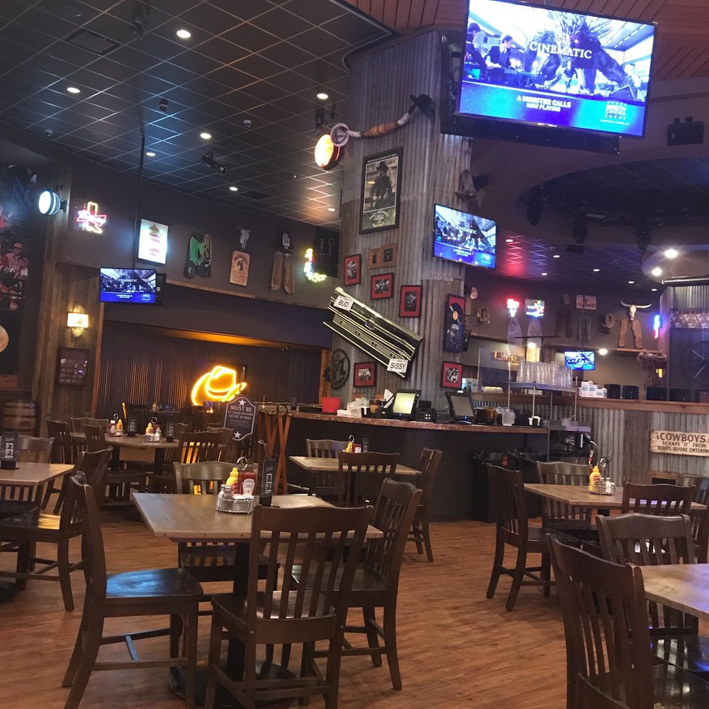 Gilley's - Bars Near Me - Durant, Oklahoma