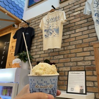 Scoops Ocean Beach - Ice Cream & Frozen Yogurt Near Me - San Diego, California Scoops Ocean Beach - Ice Cream & Frozen Yogurt Near Me - San Diego, California