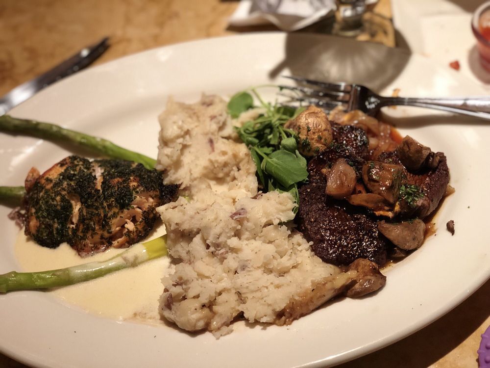 THE CHEESECAKE FACTORY 678 Photos & 593 Reviews American