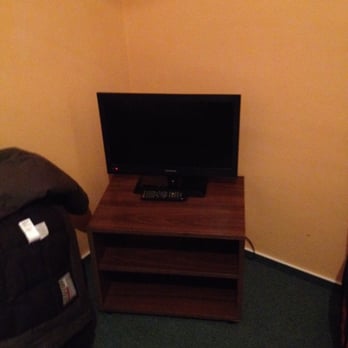 Pension City - TV and stand - Hotels Near Me - Plzen, PL